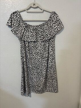 Lexington Avenue XL Off-Shoulder Black and White Leopard Print Dress